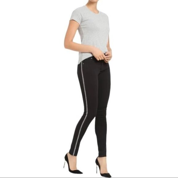 Mavi Adriana Mid-Rise Super Skinny Black Jeans Size 26 - Picture 1 of 14